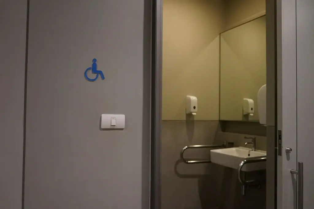 Disability restroom is not clean